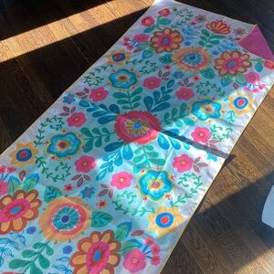 NATURAL LIFE Colorful Floral hot yoga Towel
